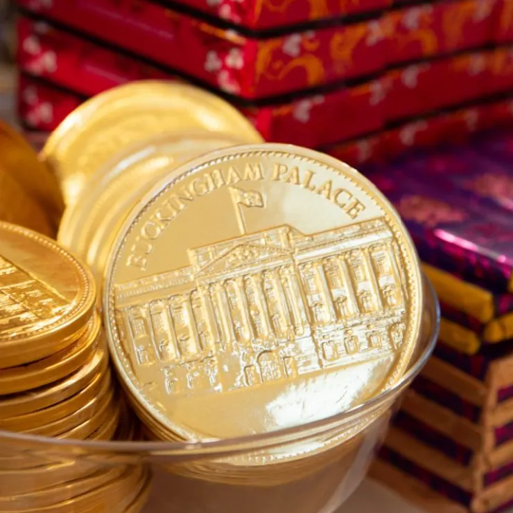 buckingham_palace_chocolate_coin_2.webp Sale Buckingham Palace Chocolate Coin Confectionery & Chocolates