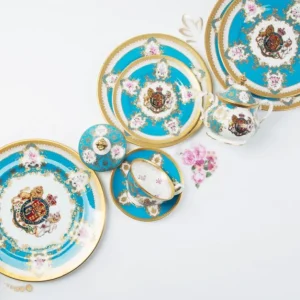 Flash Sale Coat Of Arms Dinner Plate Plates & Bowls