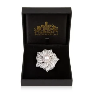 Best Flower With Pearl Brooch Brooches