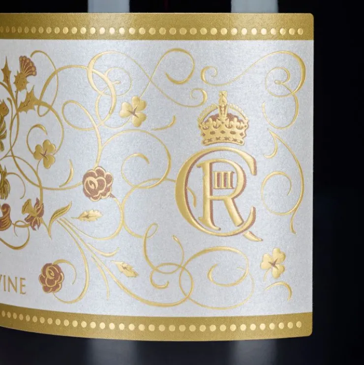 the_coronation_english_sparkling_wine_2.webp Store The Coronation English Sparkling Wine Wine & Spirits