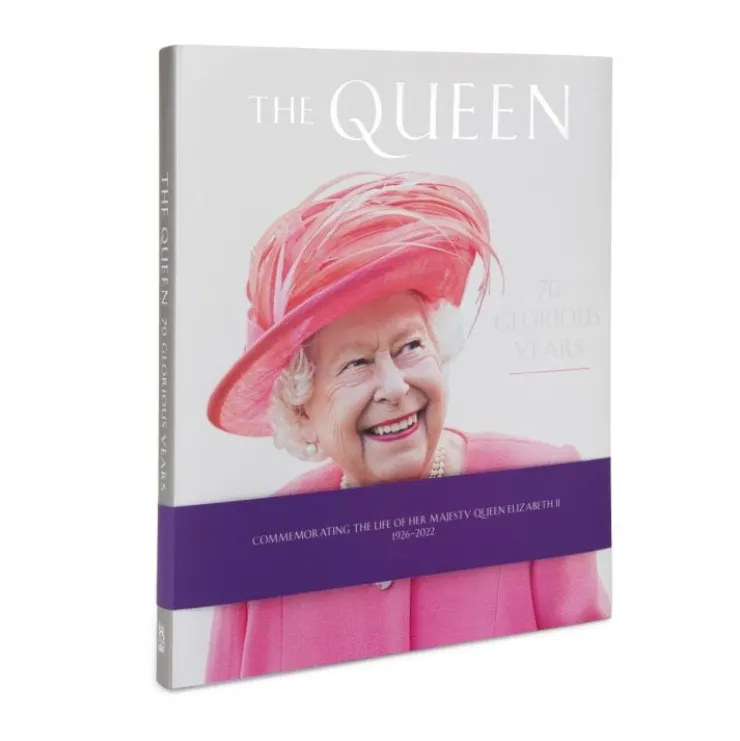 the_queen__glorious_years_0.webp Cheap The Queen: 70 Glorious Years Royal Collection Publications